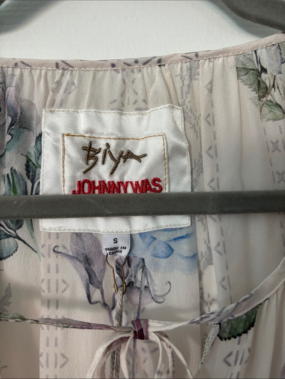 Johnny Was Biya Kailey Silk Floral Embroidered Knee Length Size Small NWT - Picture 3 of 8